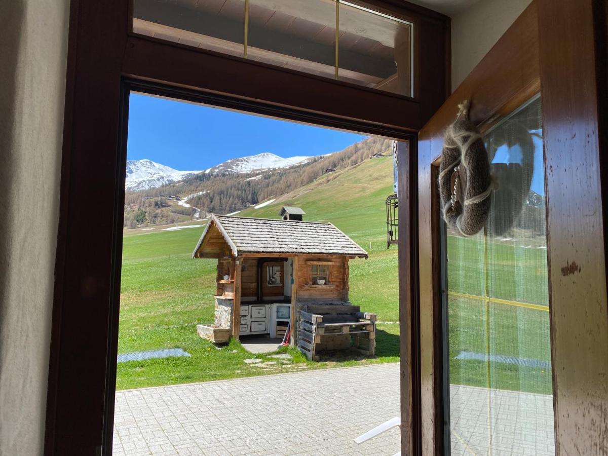 Mountain Chalet Milly Livigno Bagian luar foto