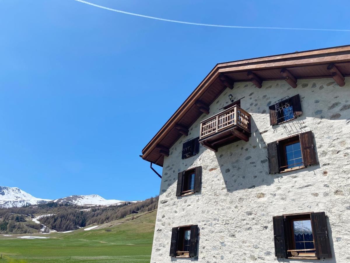 Mountain Chalet Milly Livigno Bagian luar foto