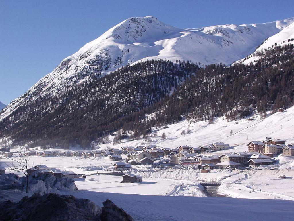 Mountain Chalet Milly Livigno Ruang foto